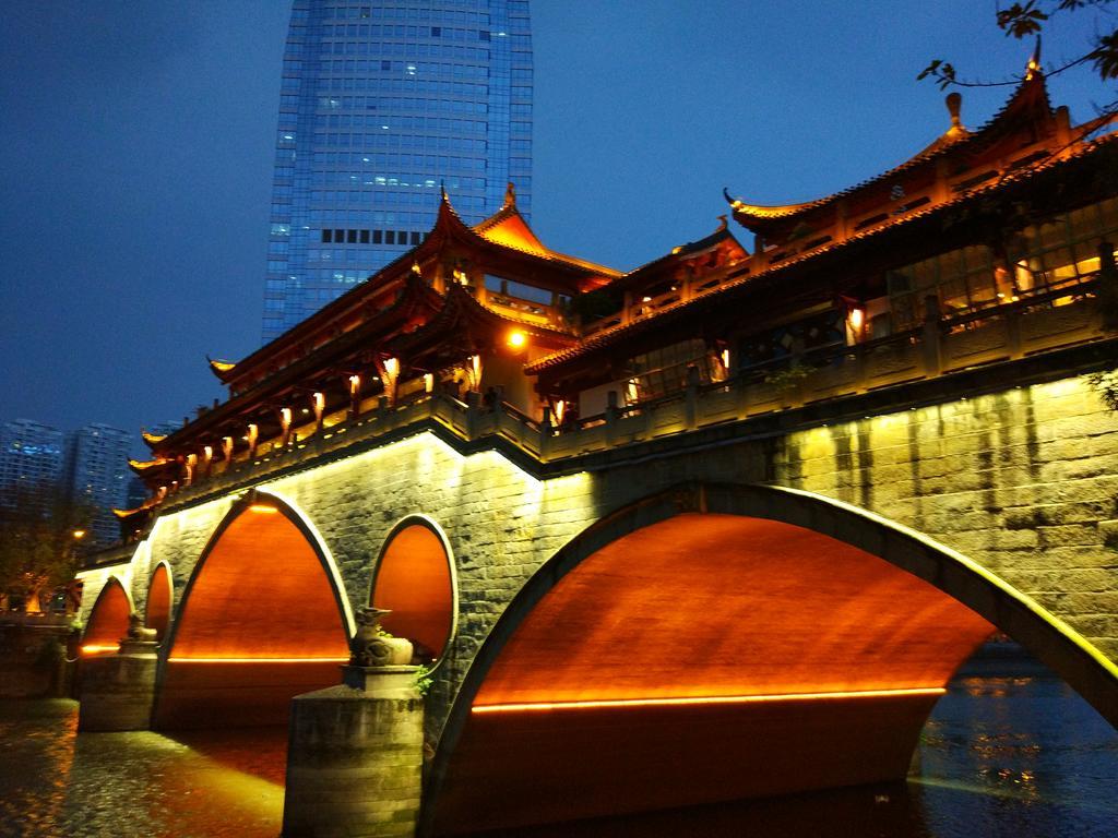 Holly'S Hostel Chengdu Bagian luar foto