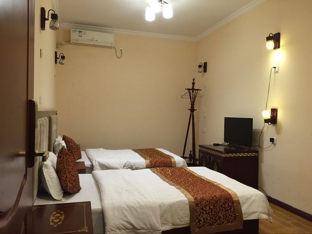 Holly'S Hostel Chengdu Bagian luar foto